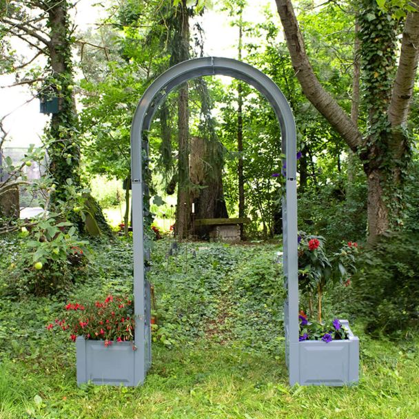 Rosenbogen mit Pflanzkasten in Grau